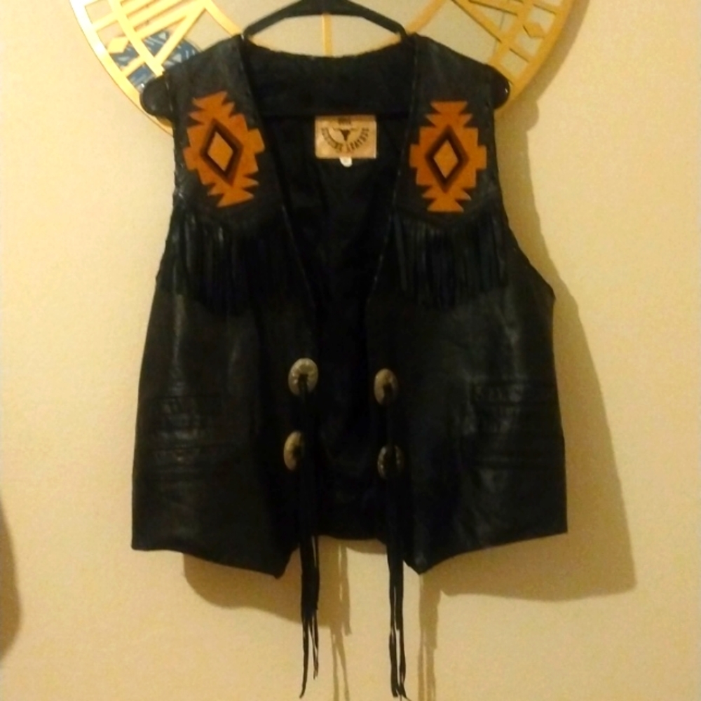 Women's XL Black Bull Genuine Leather Fringe Vest
